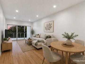 Brand New Apartment with Expansive Parkland Views