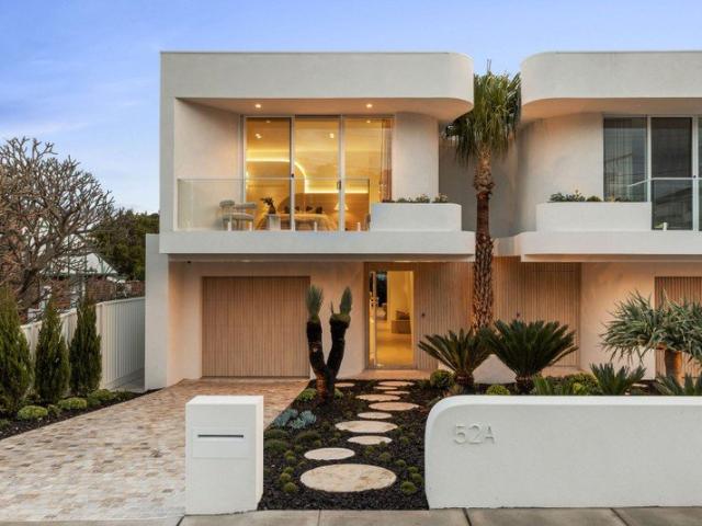 Brand New Architectural Excellence, Contemporary Luxury & Exceptional Lifestyle