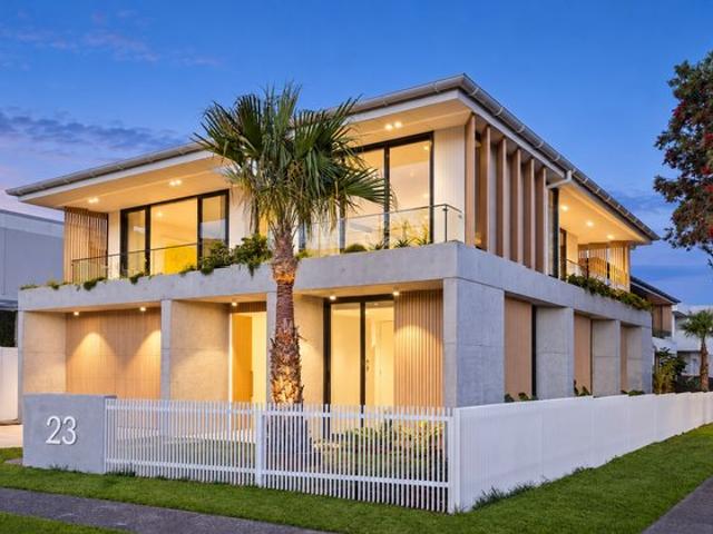 Brand New Architectural Luxury in the Heart of Thirroul