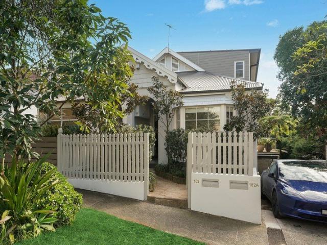 Brand New Architectural Semi with Soaring Ceilings Invites Effortless Bondi Living