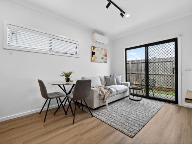 Brand New Architecturally Designed Micro Unit Private, Secure & High End Finishes | Ensuite + Courtyard + All Utilities Included