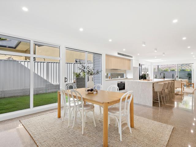 Brand New Architecturally Designed 4 Bedroom Duplex