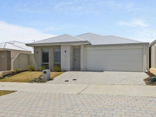 BRAND NEW, BEACH SIDE LIVING IN YANCHEP!