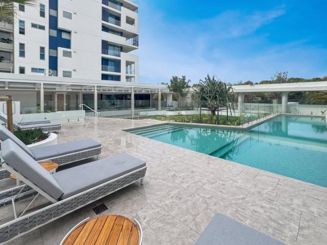 Brand New Beachside Living Resort Style Apartment Opposite Bokarina Beach