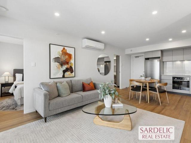BRAND NEW BEL AIR APARTMENT