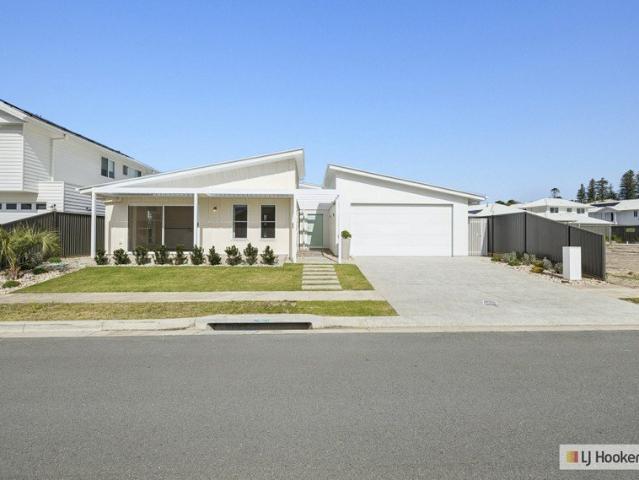 Brand New Family Home with Separate Studio in Cudgen