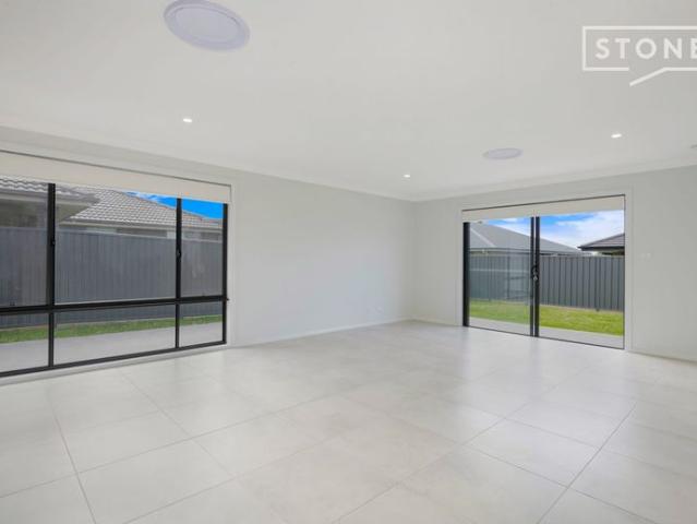 Brand New Build in the Heart of Bellbird!