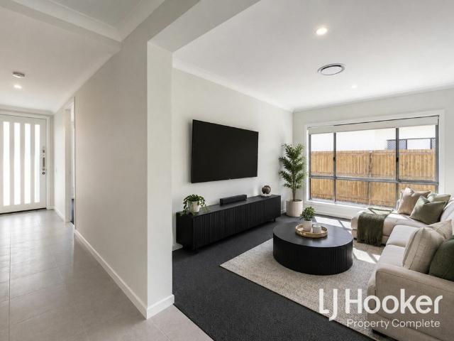 Brand New Build with Dual Ensuites & Ducted Air Conditioning