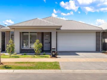 Brand New by Weeks & Move In Ready for August!