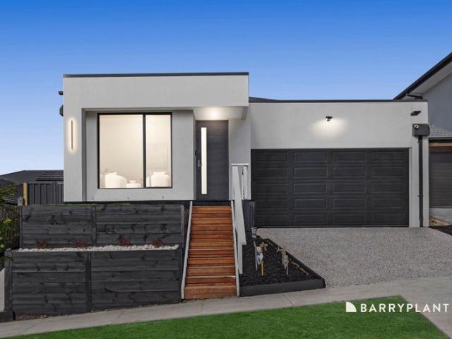 Brand new Gem in Doreen