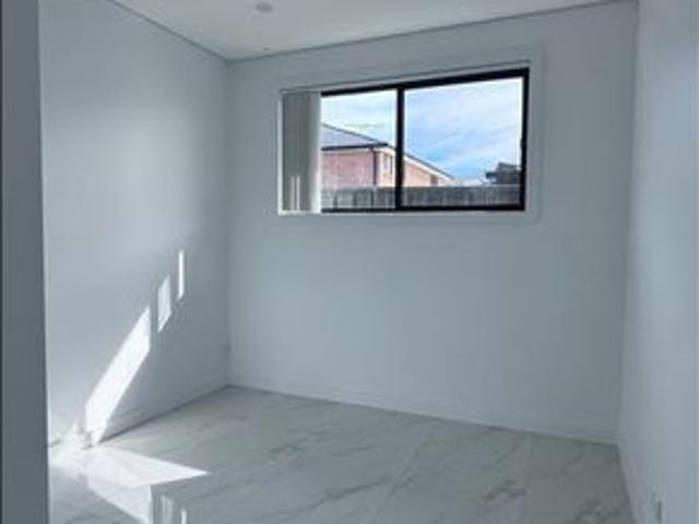 BRAND NEW GRANNY FLAT