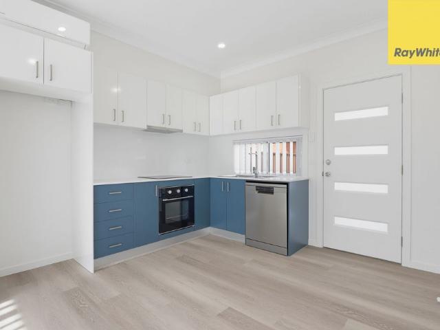 BRAND NEW GRANNY FLAT IN IDEAL LOCATION!