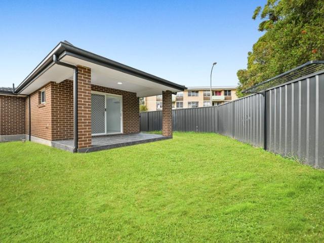 Brand New Granny Flat, Modern, Spacious & Conveniently Located