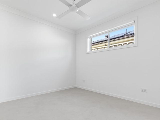 BRAND NEW GRANNY FLAT WATER INCLUDED