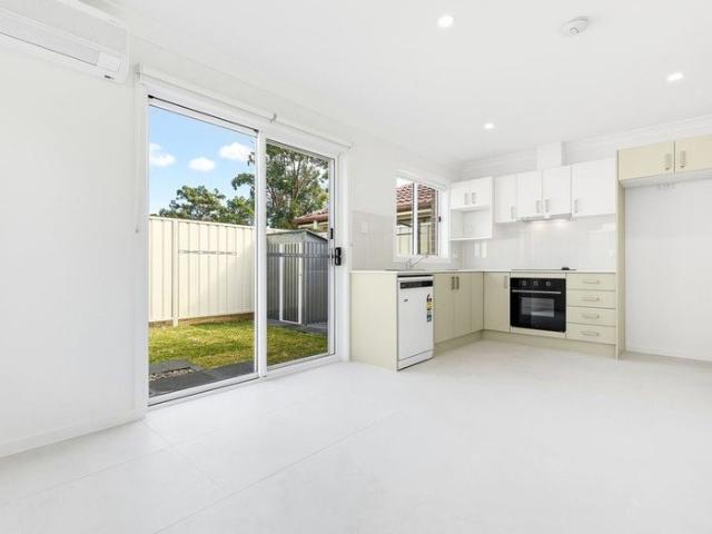 BRAND NEW GRANNY FLAT WATER INCLUDED
