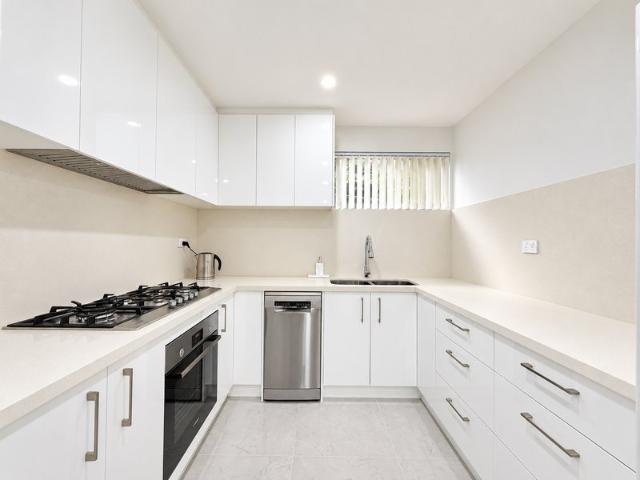 BRAND NEW GRANY FLAT WATER & ELECTRICITY INCL