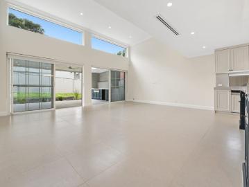Brand New Designer Complex Finished To Perfection