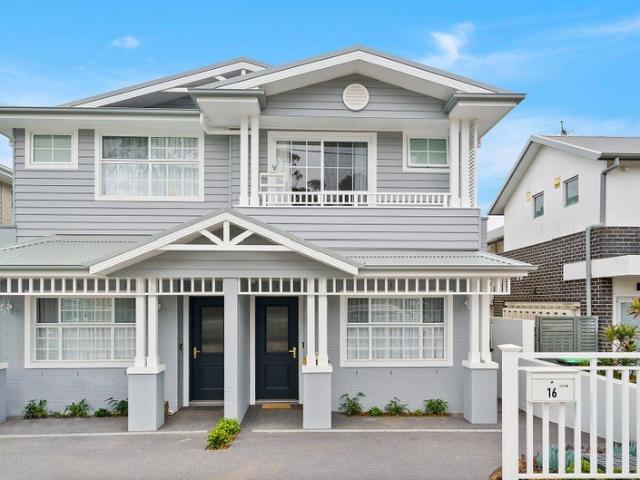 Brand New Designer Duplex Offering Luxury, Space & Style