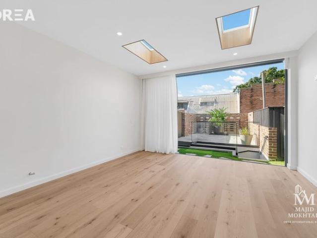 Brand New Designer Family Home | 4 Bedrooms | 2 Bathrooms | Lock Up Garage