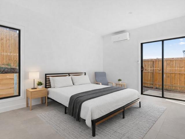 Brand New Designer Furnished Room with Private Ensuite and Courtyard All Bills Included