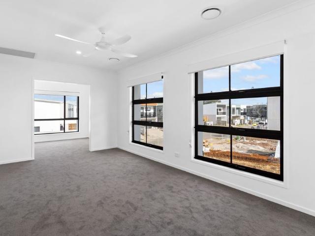 Brand New Designer Home with Panoramic Outlook
