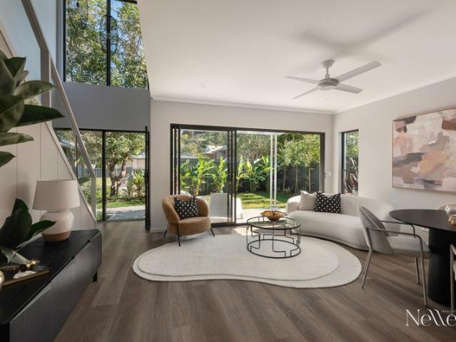 Brand New Designer Living: Breathtaking Mountain View