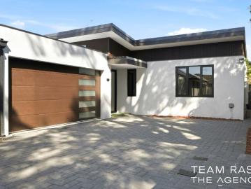 BUYERS THIS IS NOT YOUR NORMAL REAR PROPERTY, IT IS A MUST SEE!