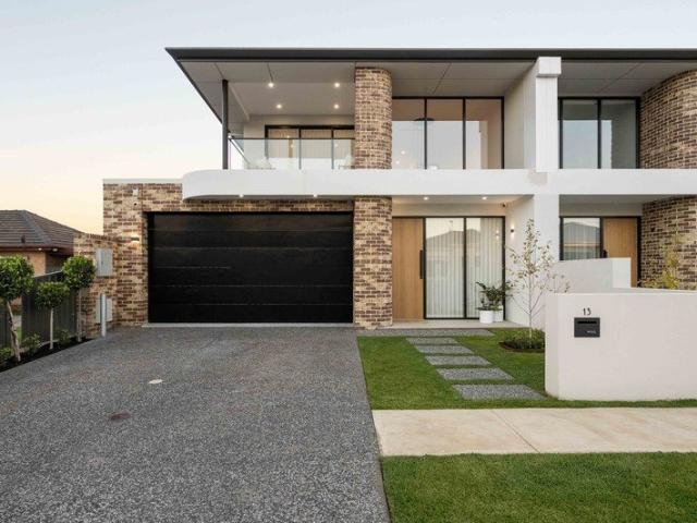 Brand New Designer Luxury between City & Coast