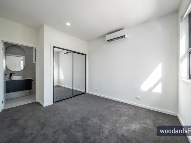 BRAND NEW DESIGNER RESIDENCE