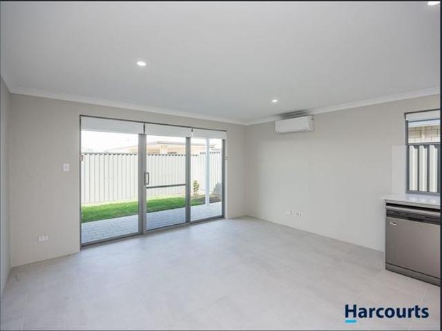 Brand New Dual Key Living Home with Lovely Courtyard