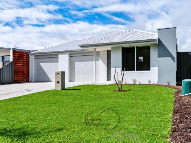 BRAND NEW DUAL LIVING 3x2 HOME IN DUDLEY PARK