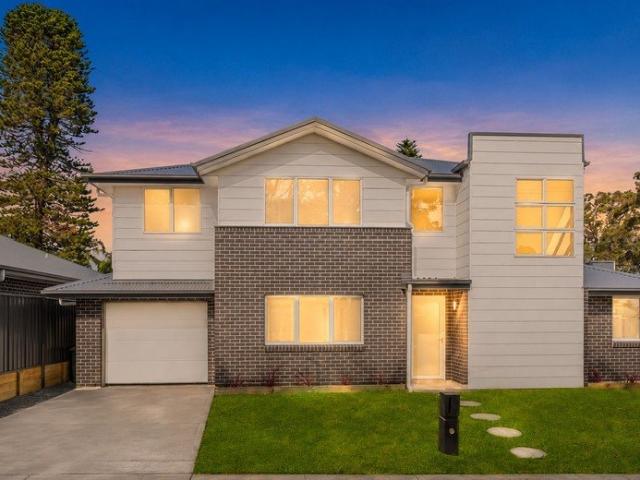 Brand New Dual Master Residence