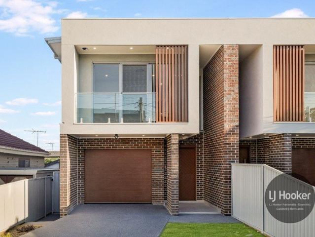 Brand New Duplex, Great Location!