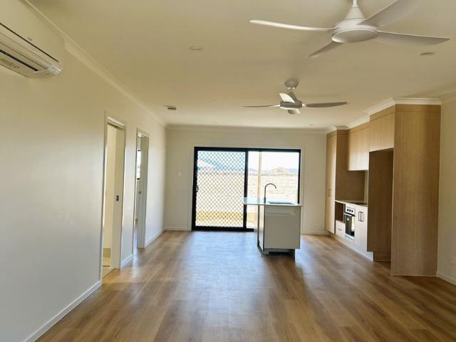 BRAND NEW DUPLEX IN HIDDEN VALLEY