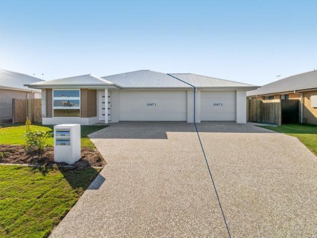 BRAND NEW DUPLEX IN LOGAN VILLAGE!