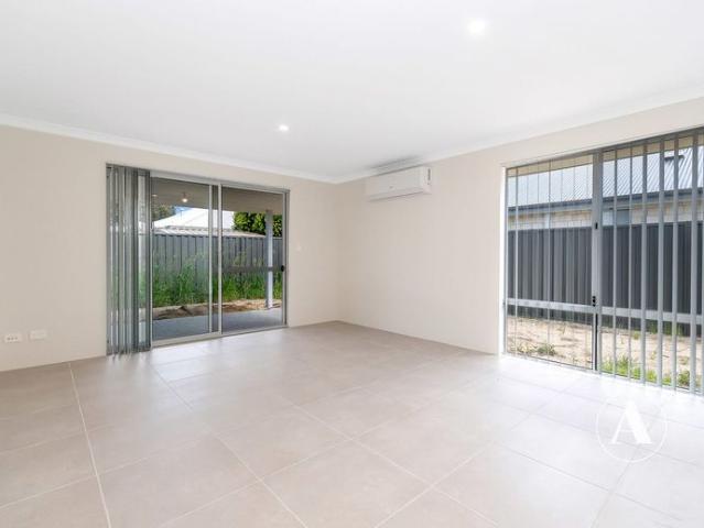 BRAND NEW DUPLEX LIVING | STYLISH 3x2 NEAR TUCKEY COVE