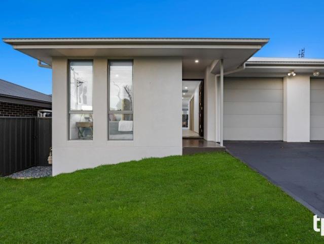 Brand New Duplex Pairing Style with Easycare Living