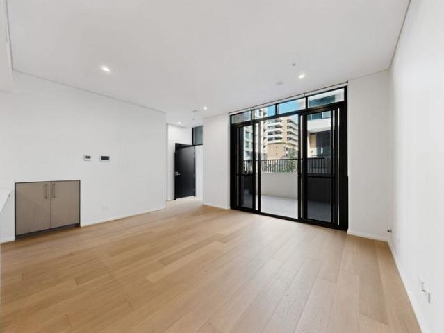Brand New Duplex Two Bedroom + Study with Carspace