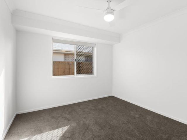 BRAND NEW DUPLEX WITH 2 CAR GARAGE!