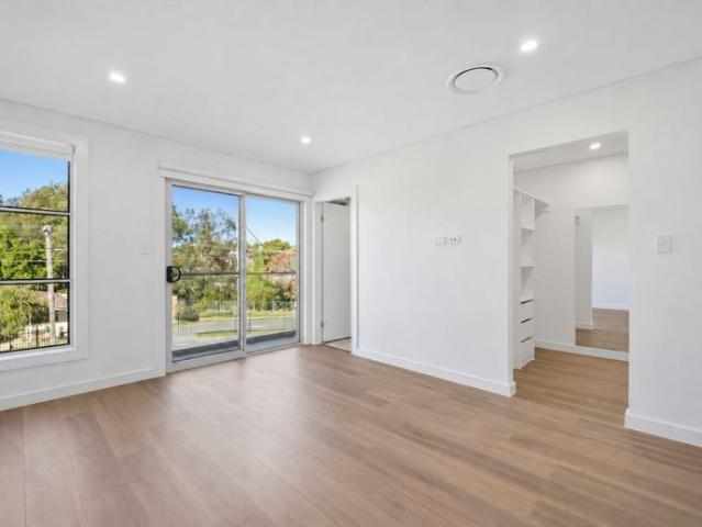 Brand New Duplex with Stylish Interiors & Outdoor Entertaining