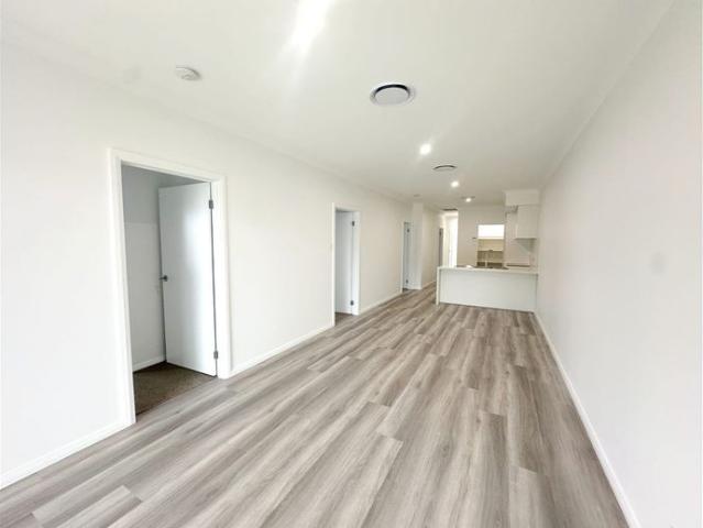 BRAND NEW DUPLEX