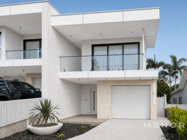 Brand New Torrens Title Duplex