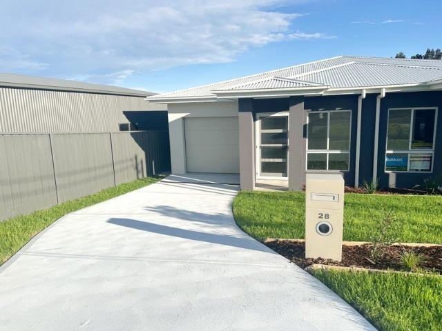 BRAND NEW DUPLEX