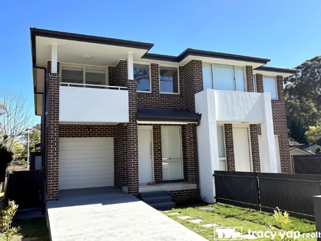 Brand New Duplex | 5 Minute Walk to the Station