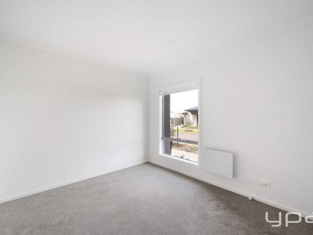 Brand New Energy Efficient Townhouse with Solar – Designed to Reduce Living Costs