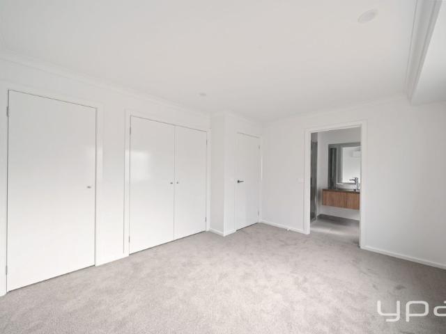 Brand New Energy Efficient Townhouse with Solar – Designed to Reduce Living Costs