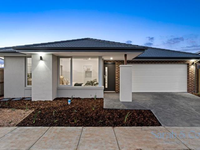 Brand New Elegance in Banksia Estate Stylish, Modern & Move In Ready. !