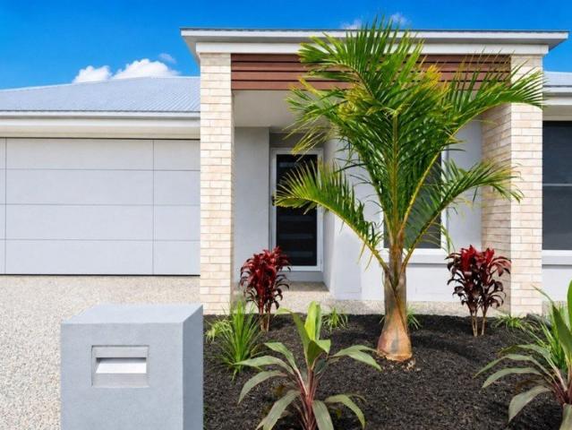 BRAND NEW ESTABLISHED DISPLAY HOME READY TO MOVE INTO NOW!