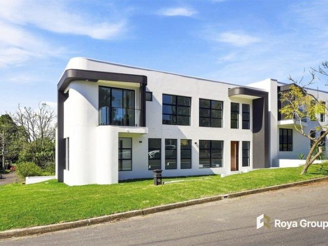 Brand New Executive Rental | Ultra Low Maintenance 6 Bedroom Duplex