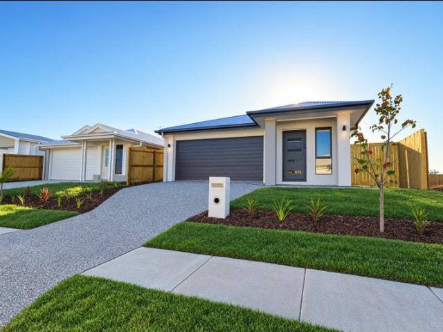 Brand New Four Bedroom Family Home in Banksia Rise